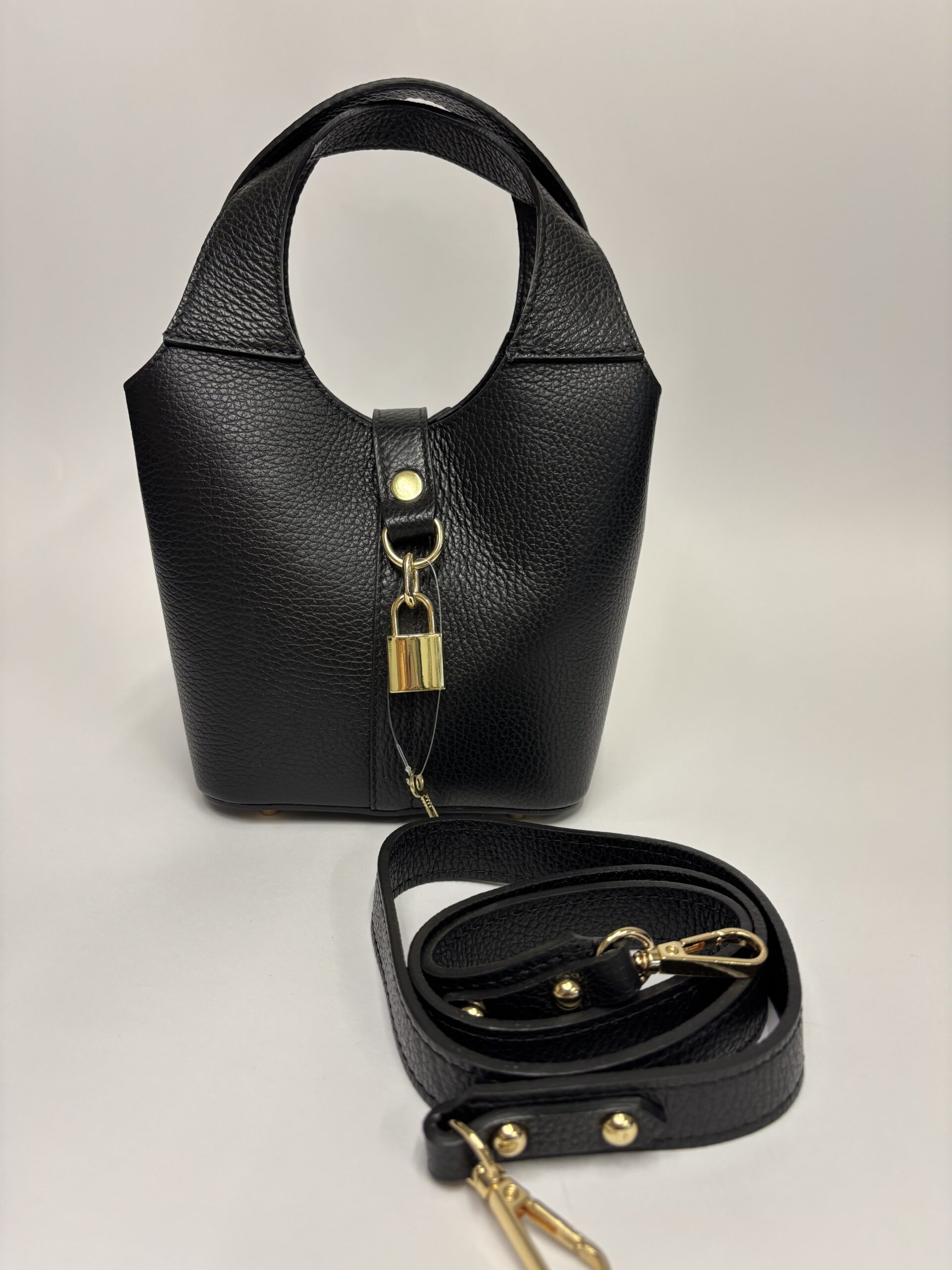 Mala crna kožna tašna sa katancem Made In Italy