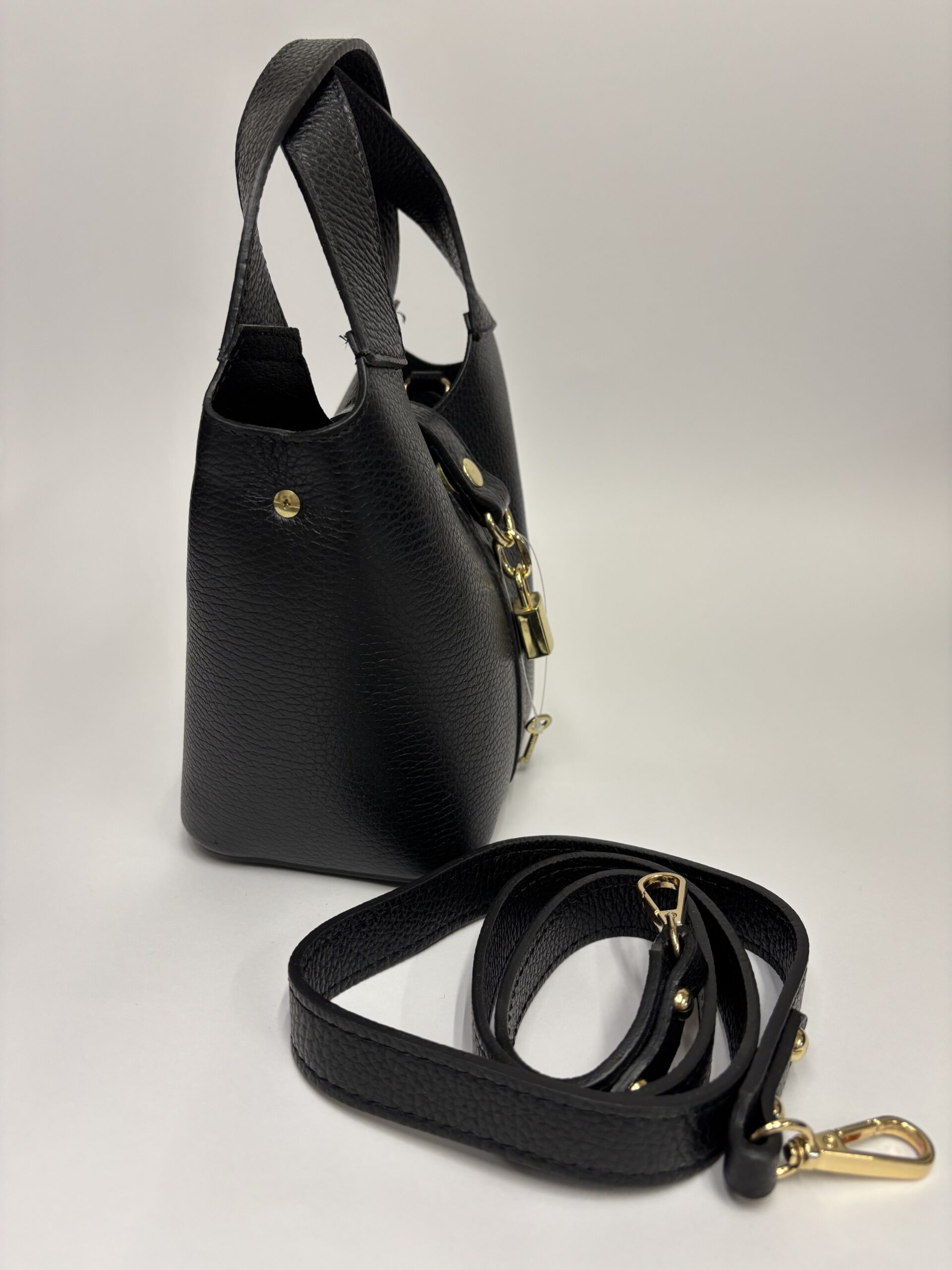 Mala crna kožna tašna sa katancem Made In Italy - Слика 2